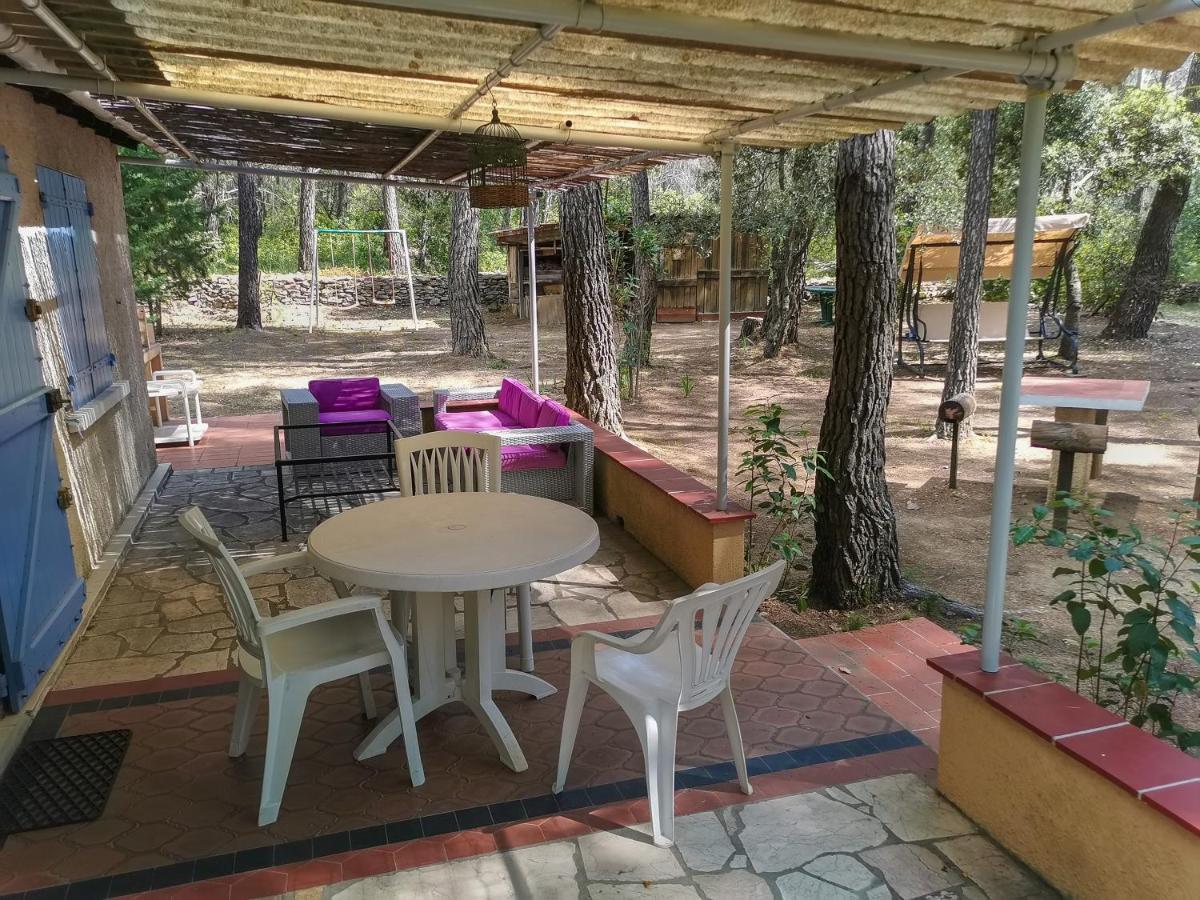 לה באסט Maisonnette En Pleine Nature מראה חיצוני תמונה